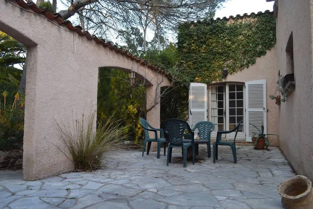 Maison Provencale Traditionnelle Avec Air Conditionne Saint-Raphael  France