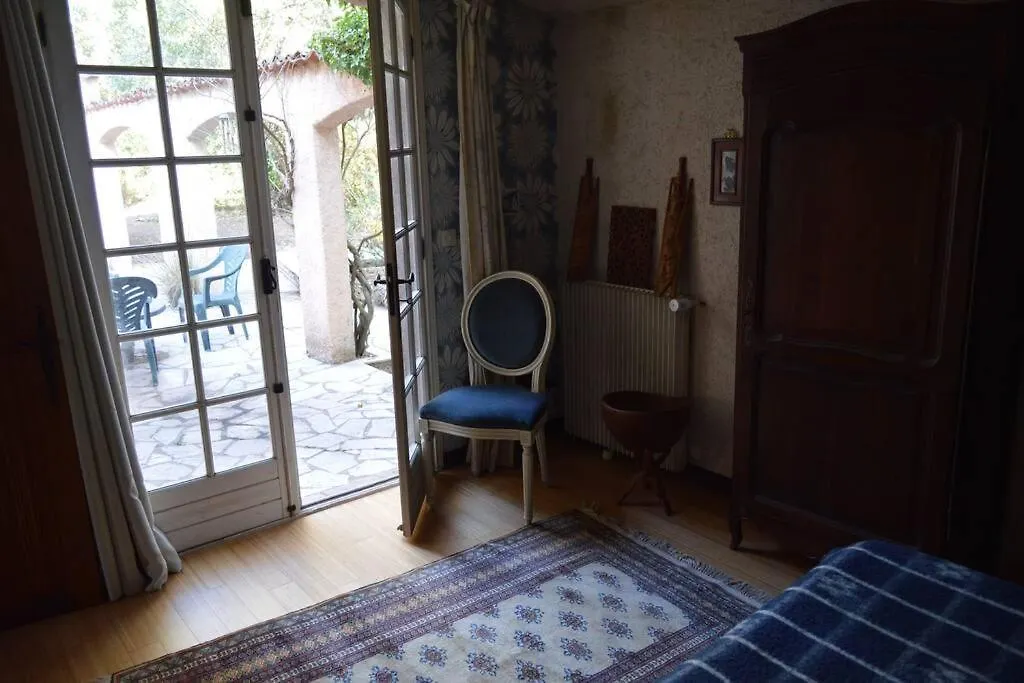 Holiday home Maison Provencale Traditionnelle Avec Air Conditionne Saint-Raphael
